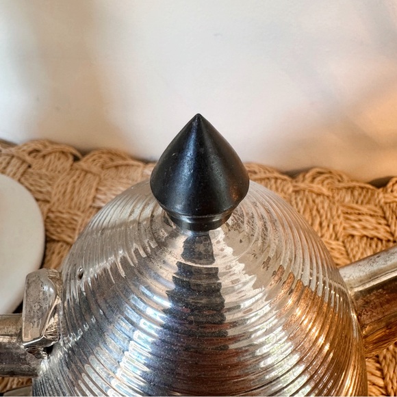 VTG Silver-Plated Torre & Tagus Beehive Tea Set 3-Piece with Bakelite Handles - Picture 5 of 5